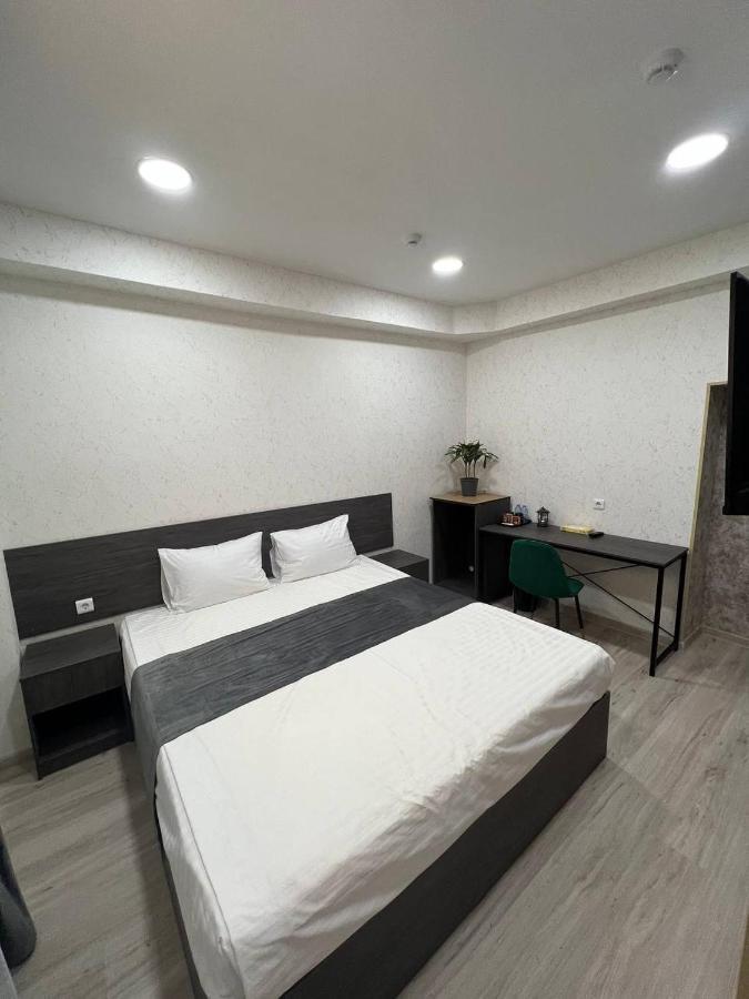 Hotel Sevinch Tasjkent Buitenkant foto