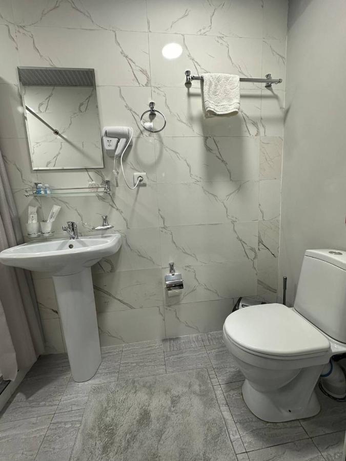 Hotel Sevinch Tasjkent Buitenkant foto